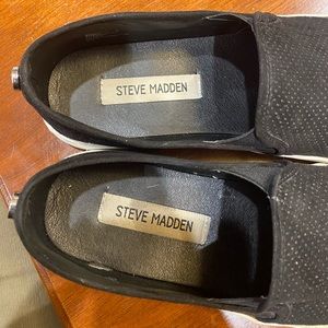 Black slip on Steve Madden sneakers